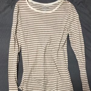 Old Navy Long Sleeve Tee